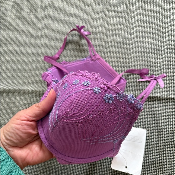 Rene Rofe Purple Lace Bra - Picture 4 of 5
